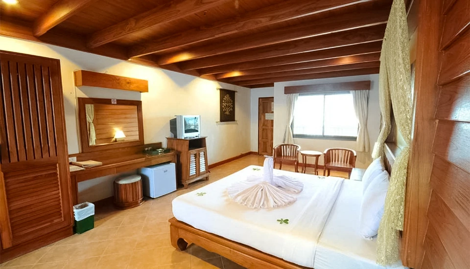 هتل بل ایر پاتونگ پوکت